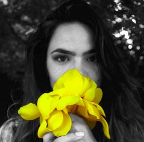 Anna Salles Raio de Sol
